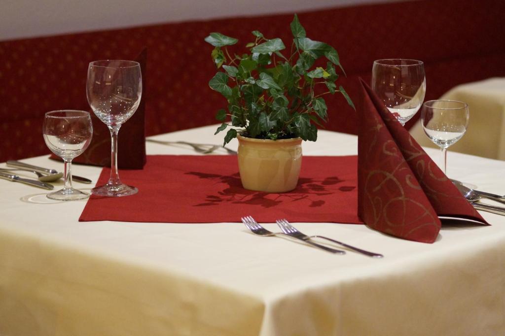 Landhotel Schellenberg اوبرلنغن المظهر الخارجي الصورة