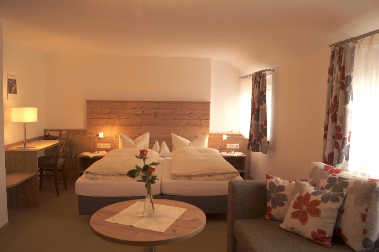 Landhotel Schellenberg اوبرلنغن المظهر الخارجي الصورة
